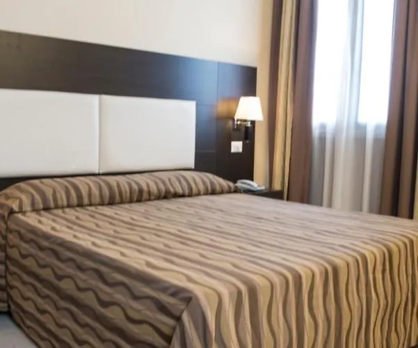 Corte Business 3* Cavriago