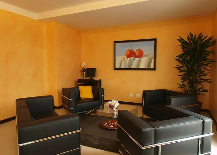 Corte Business فندق