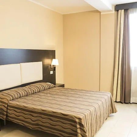 Corte Business Hotell 3*