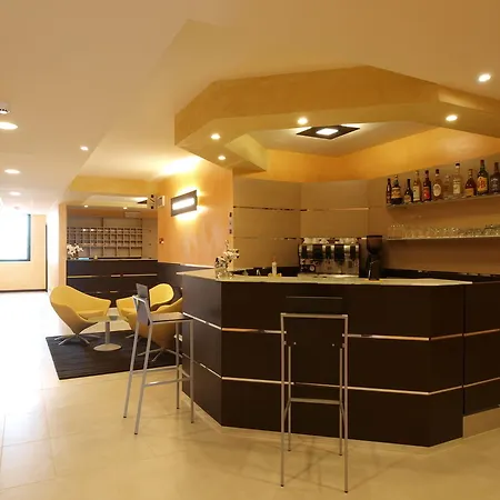 科尔特商务酒店 酒店 3*