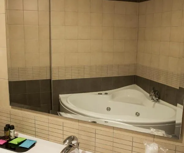 Corte Business Otel Cavriago