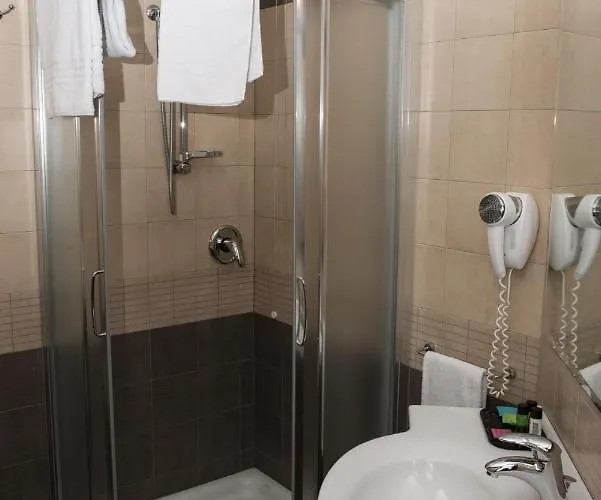 Otel Corte Business 3*