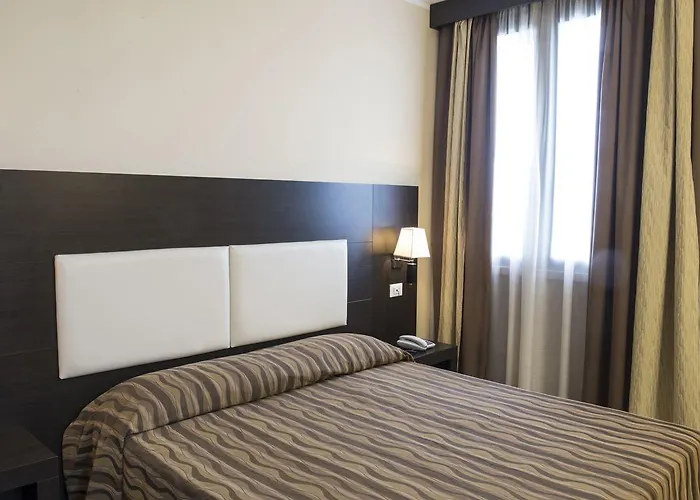 Corte Business Otel Cavriago